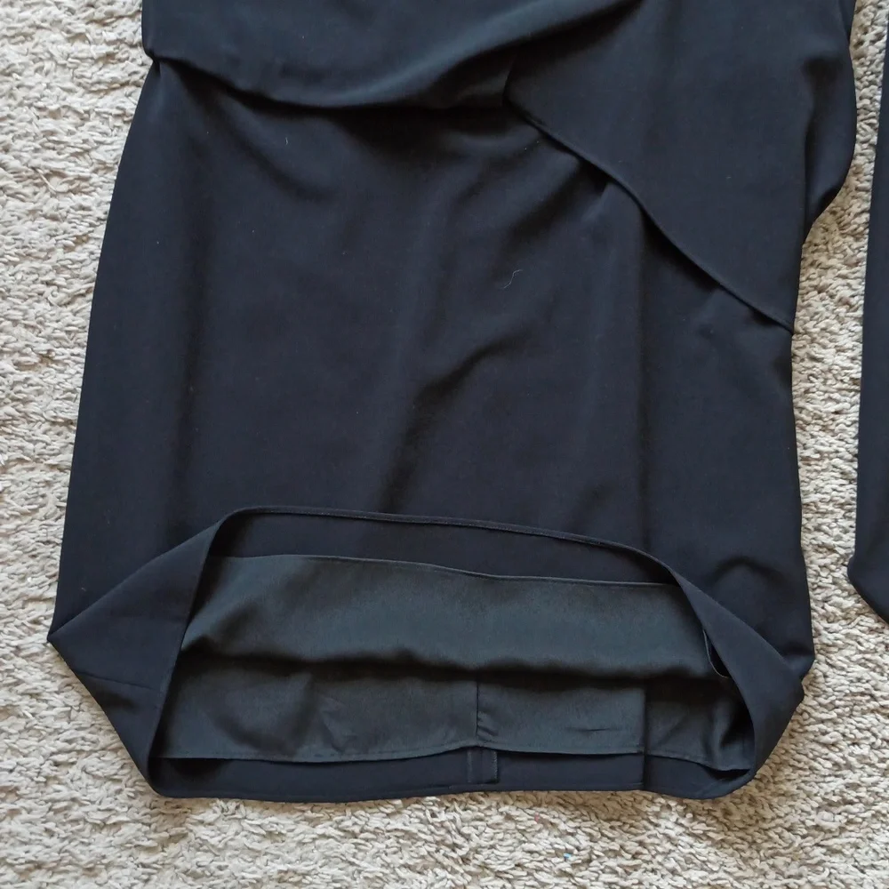 NWT Halston Black Asymmetric Drape Dress With Cape Sleeve - Picture 2 of 7